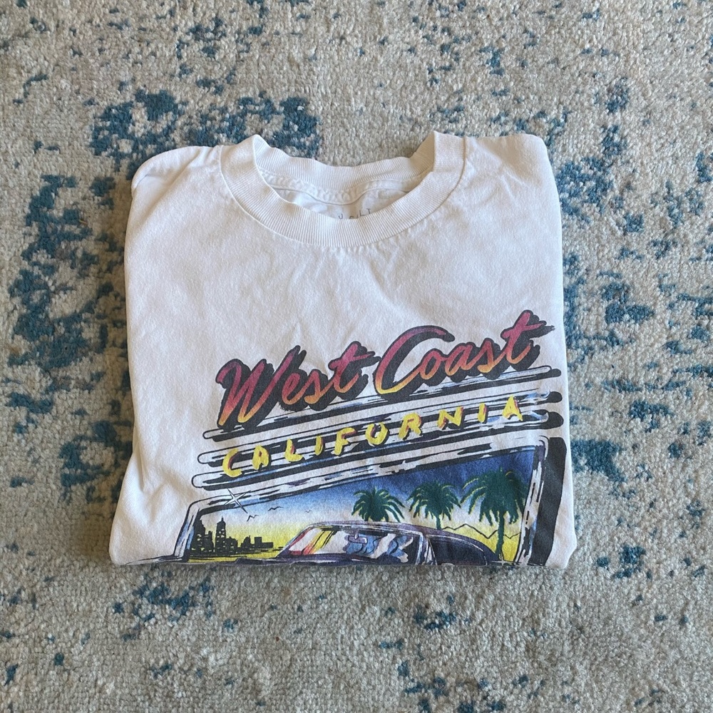 brandy melville graphic tee